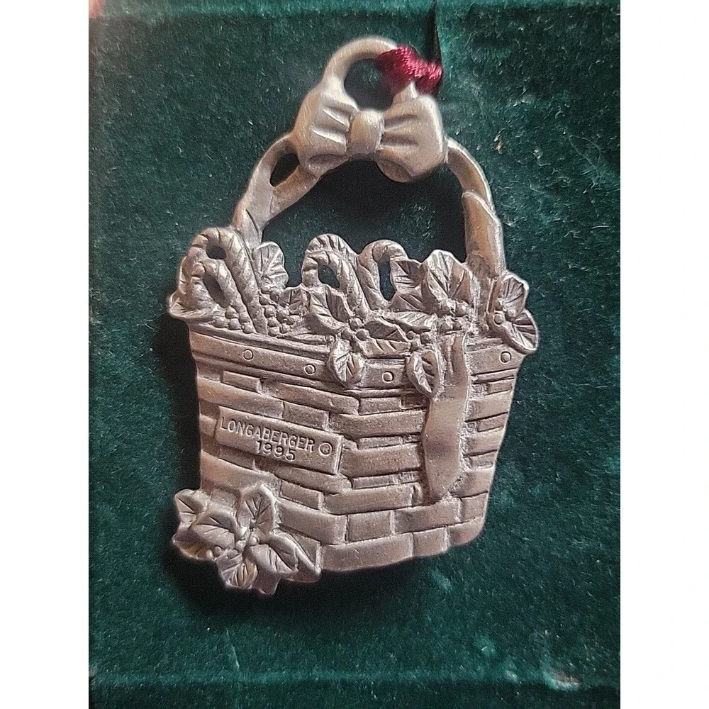 VTG 1986 - 1995 LONGABERGER CHRISTMAS CANDY CANE BASKET PEWTER TIE-ON ORNAMENT